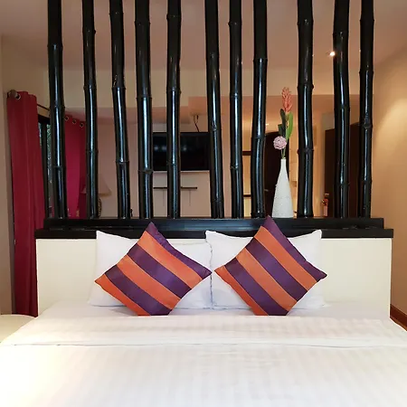 Studio Sukhumvit 18 By Icheck Inn